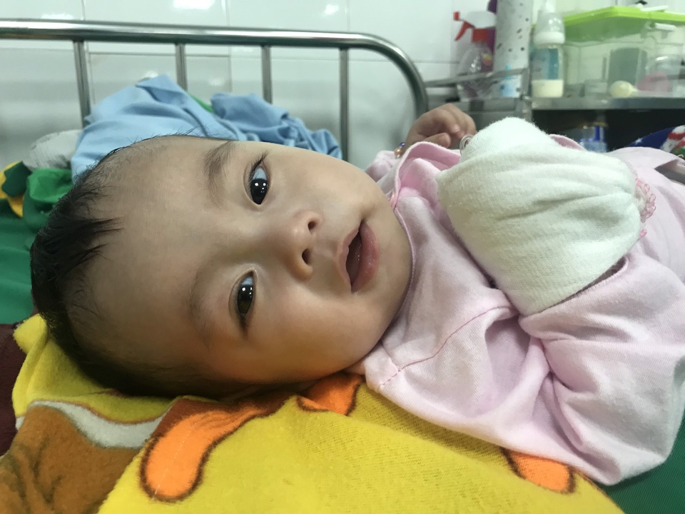Đau nhói lòng cảnh cậu bé có trái tim kì lạ và căn bệnh hiếm gặp - 5 Đau nhói lòng cảnh cậu bé có trái tim kì lạ và căn bệnh hiếm gặp - 5