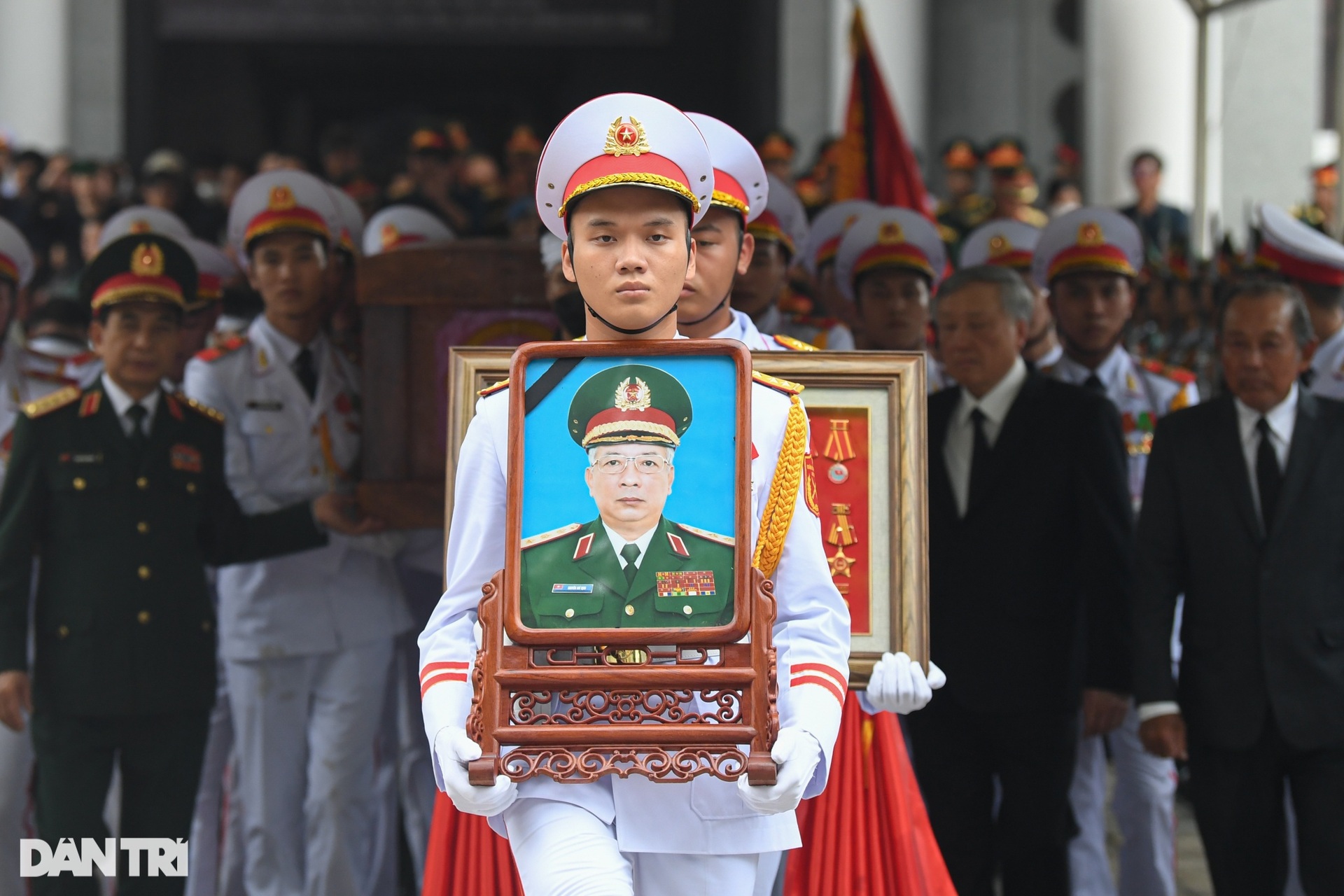 Lễ truy điệu Thượng tướng Nguyễn Chí Vịnh - 7 Lễ truy điệu Thượng tướng Nguyễn Chí Vịnh - 7