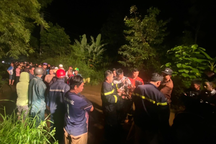 Hai mẹ con bị nước cuốn trên đường đi rẫy về, bé trai 7 tuổi tử vong