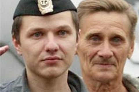 Putin ra lệnh điều tra vụ tàu ngầm mắc cạn