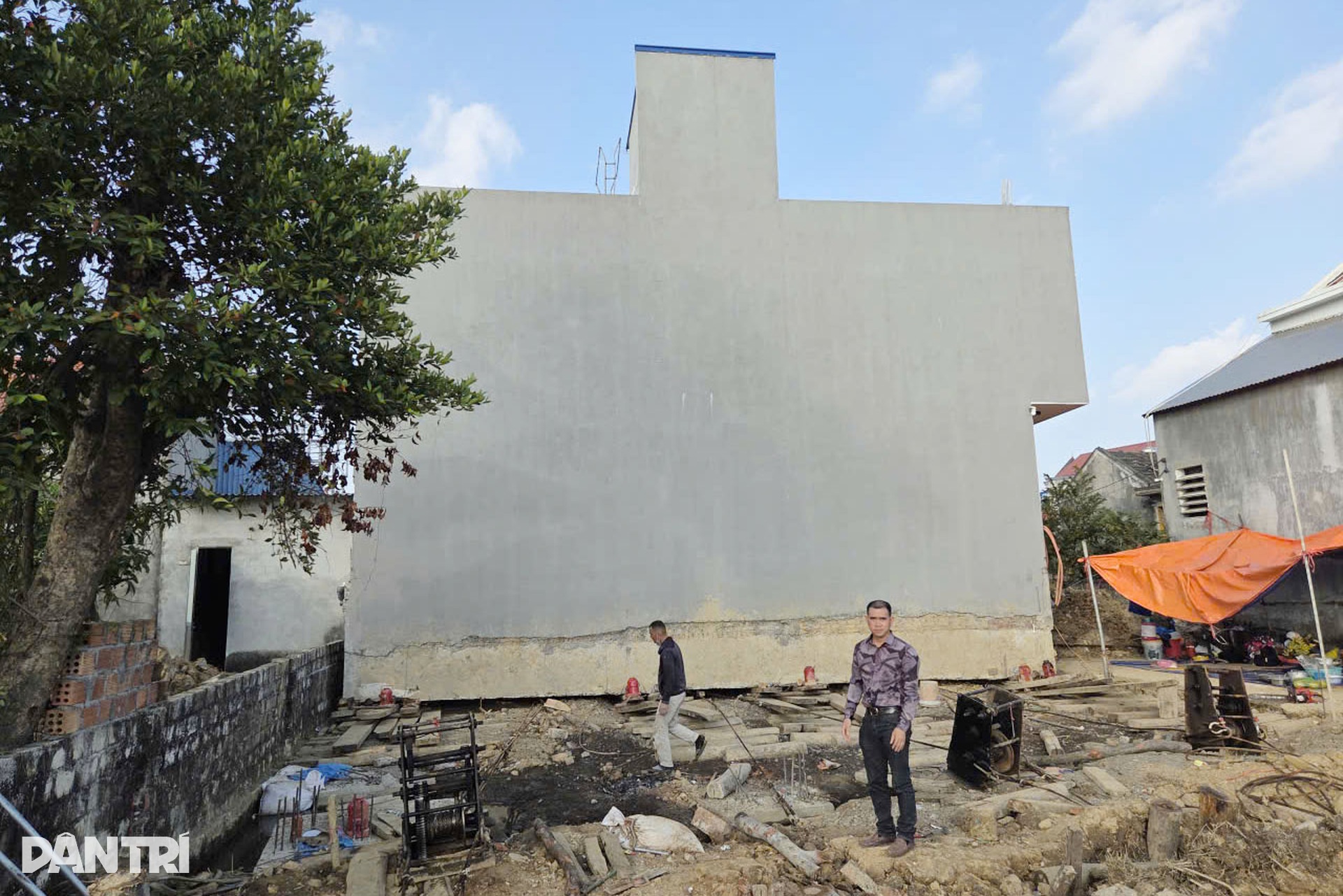 “Thần đèn” sắp hoàn tất di dời căn nhà 2 tầng xây nhầm ở Hải Phòng - 5