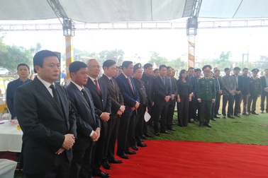 Lễ viếng, an táng ông Nguyễn Đức Bình tại quê nhà Hà Tĩnh