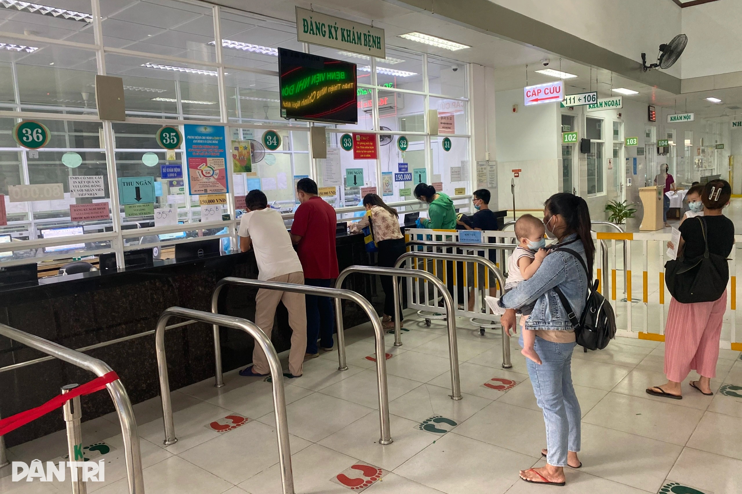 Chính sách miễn viện phí toàn dân nhân văn, nhiều người bệnh sẽ được cứu - 3 Chính sách miễn viện phí toàn dân nhân văn, nhiều người bệnh sẽ được cứu - 3
