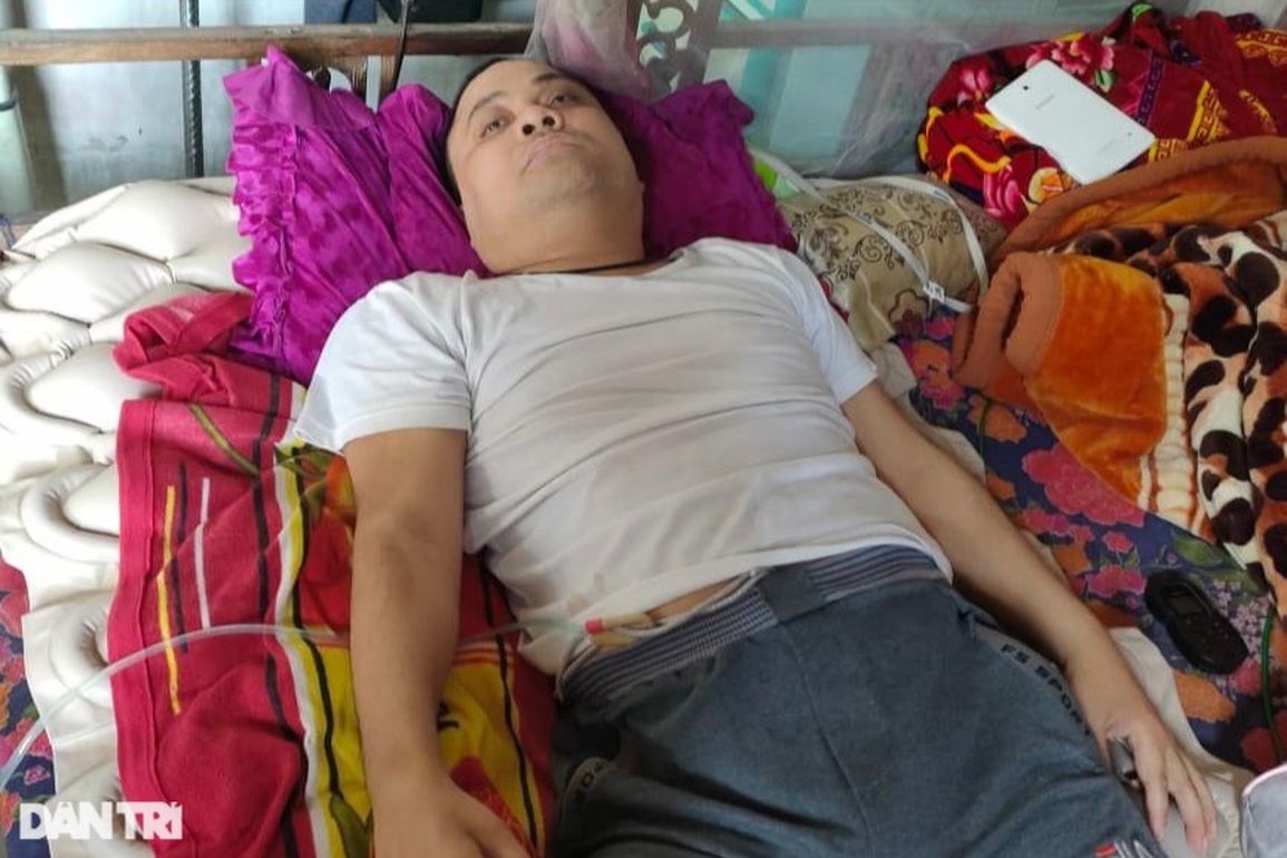 Xót xa Bí thư Chi đoàn tàn phế sau lưỡi dao oan nghiệt của gã hàng xóm - 3 Xót xa Bí thư Chi đoàn tàn phế sau lưỡi dao oan nghiệt của gã hàng xóm - 3