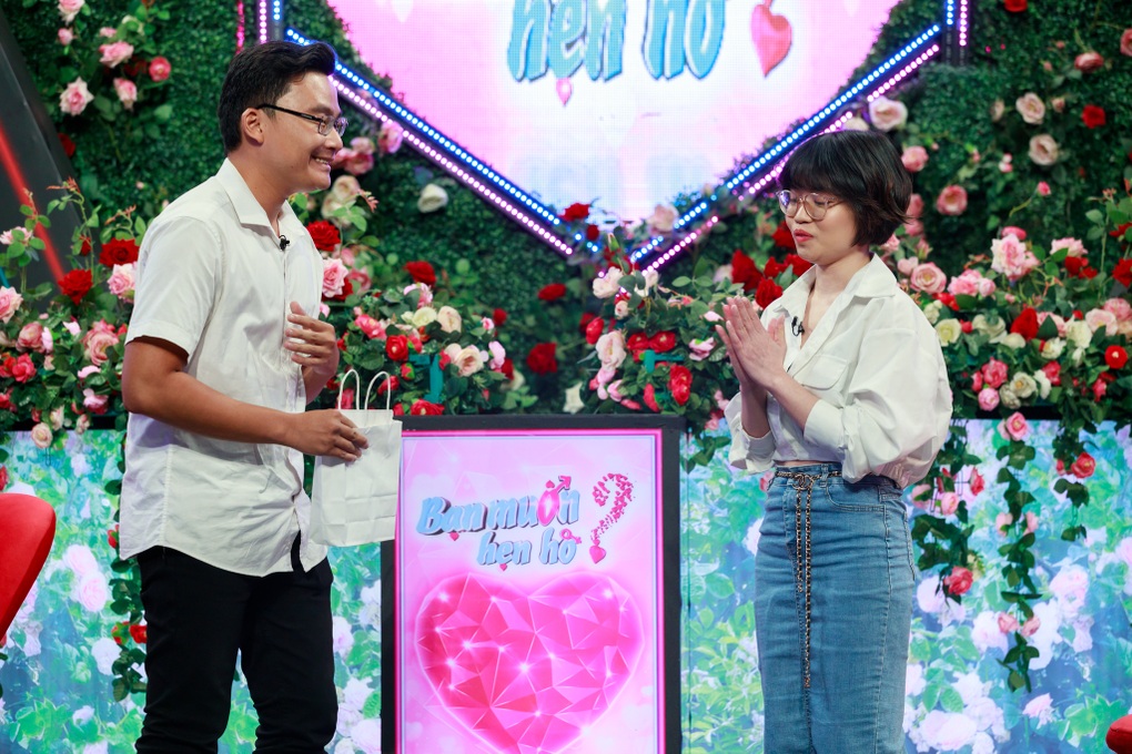 Đi hẹn hò đã bàn luôn chuyện cưới hỏi, nhưng cô gái cá tính bất ngờ đổi ý - 1 Đi hẹn hò đã bàn luôn chuyện cưới hỏi, nhưng cô gái cá tính bất ngờ đổi ý - 1