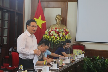 "Gắn công tác giảm nghèo với trách nhiệm người đứng đầu các cấp"