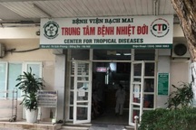 Hà Nội đề nghị xét nghiệm toàn bộ người trong Bệnh viện Bạch Mai