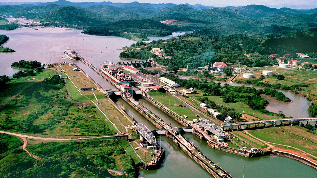 Kênh đào Panama nâng những con tàu khổng lồ lên 26m bằng cách nào? - 4 Kênh đào Panama nâng những con tàu khổng lồ lên 26m bằng cách nào? - 4