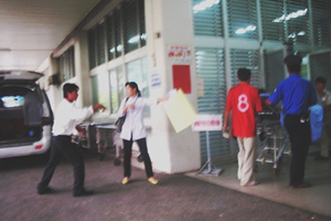 15 nạn nhân vụ lật xe đã nhập viện Chợ Rẫy 