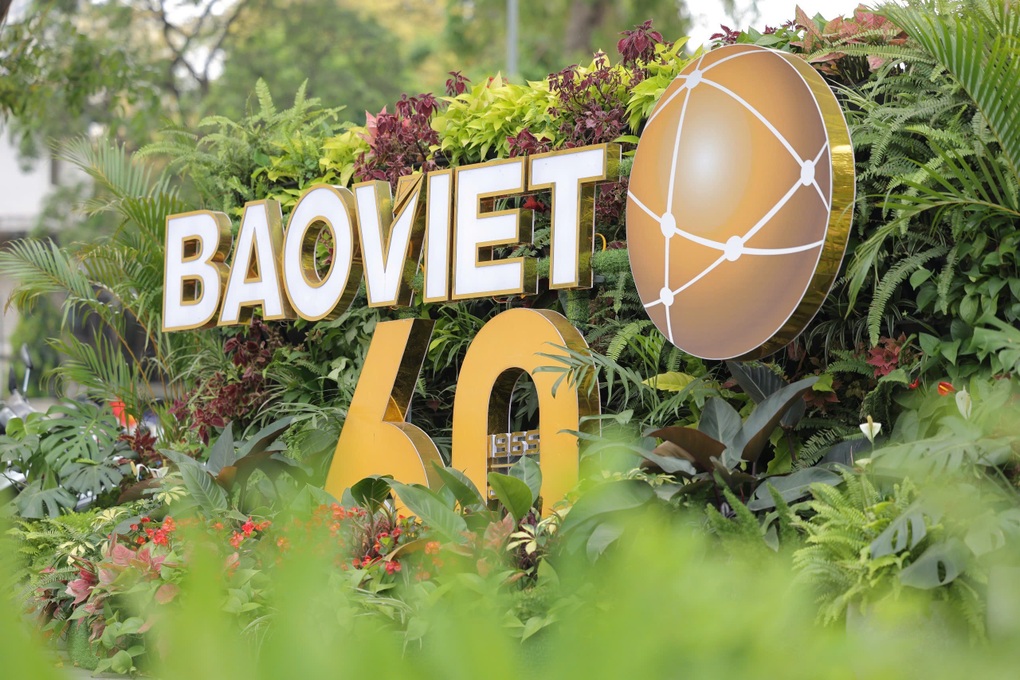 ដើម្បីអបអរសាទរខួបលើកទី 80 នៃទិវាជាតិធានារ៉ាប់រង Bao Viet Insurance អរគុណអតិថិជនដែលមានអំណោយចំនួន 12,000 - 2 Hướng tới đại lễ 80 năm Quốc khánh, Bảo hiểm Bảo Việt tri ân khách hàng 12.000 quà tặng - 2