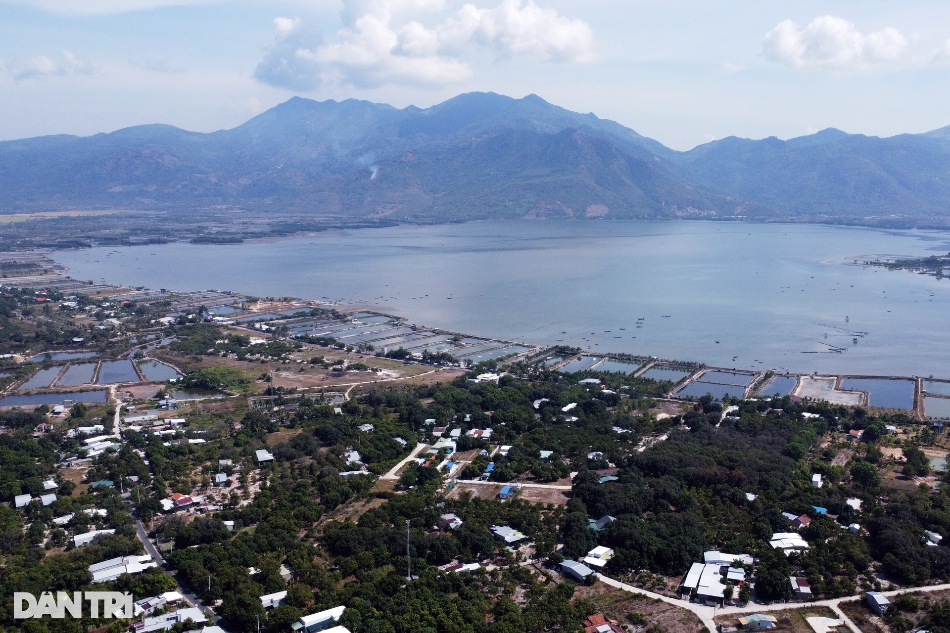 Nơi quy hoạch thành phố của du thuyền nhìn từ trên cao - 6 Nơi quy hoạch thành phố của du thuyền nhìn từ trên cao - 6