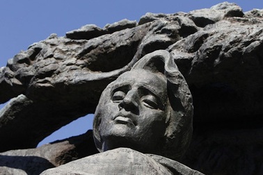 Khai quật nơi chôn cất trái tim của nhà soạn nhạc Chopin