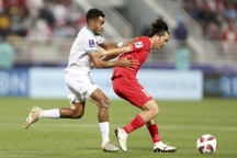 Tiền vệ Tuấn Anh trải lòng sau trận thua Indonesia