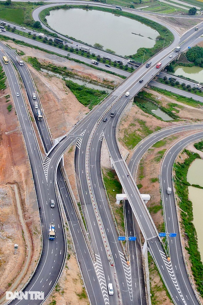 Diện mạo nút giao thông chằng chịt như nơm hóa giải ùn tắc tại Quốc lộ 18 - 5