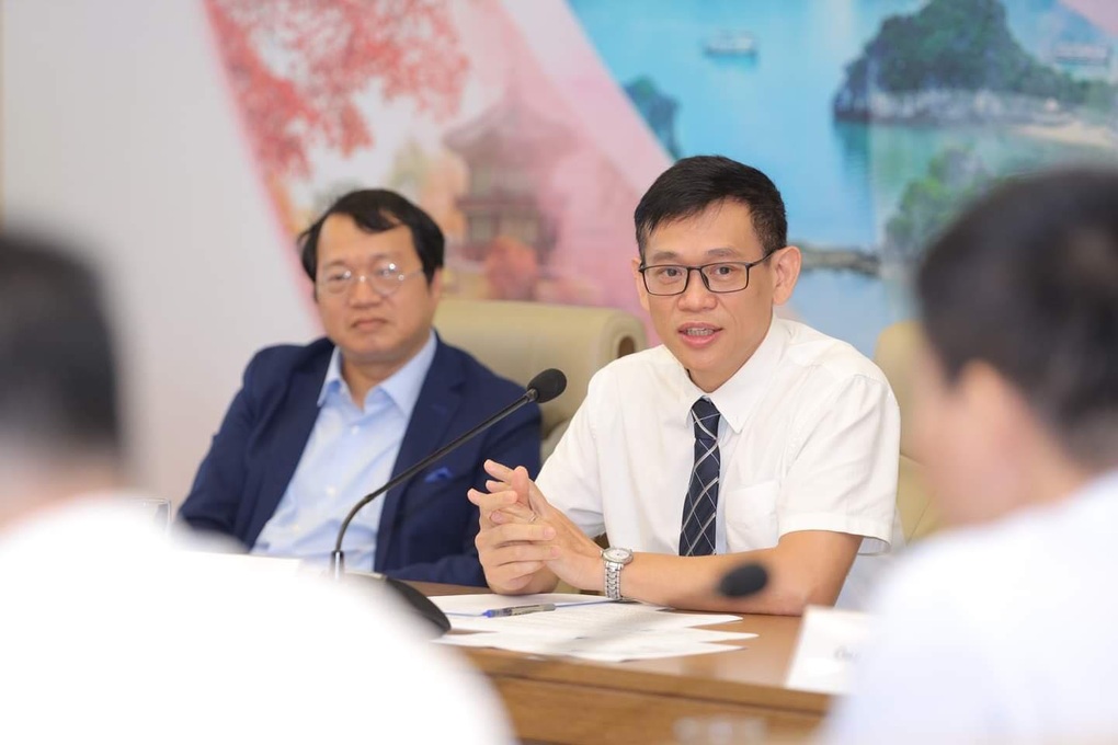 Bộ Ngoại giao: Phối hợp đảm bảo nghệ sĩ Việt đi nước ngoài giữ gìn hình ảnh - 2 Bộ Ngoại giao: Phối hợp đảm bảo nghệ sĩ Việt đi nước ngoài giữ gìn hình ảnh - 2