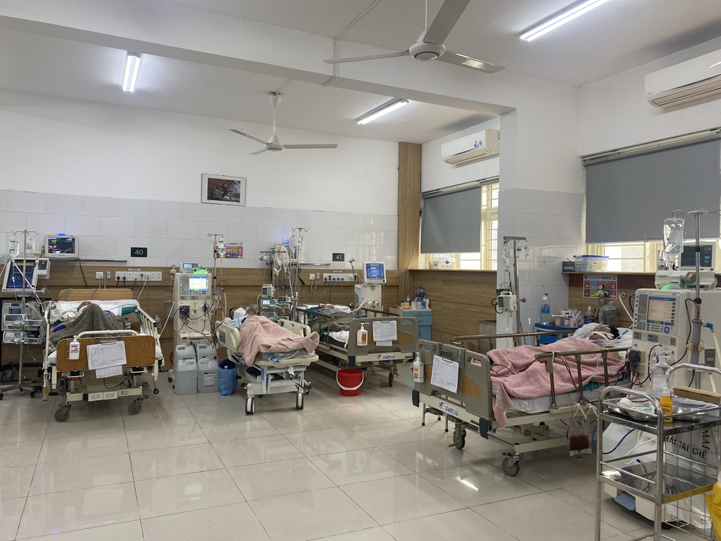 Nam thanh niên bị đột quỵ não chỉ vì uống nhiều rượu - 4 Nam thanh niên bị đột quỵ não chỉ vì uống nhiều rượu - 4