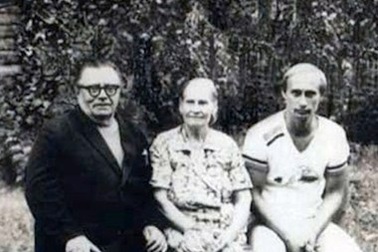 Những bức ảnh hiếm về thời niên thiếu của Vladimir Putin