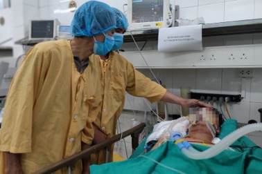 Từ Kon Tum ra Hà Nội để cứu con mà không thành, gia đình đồng ý hiến tạng