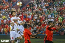 4 lần dứt điểm trúng khung gỗ, U23 Việt Nam còn bị tước oan bàn thắng