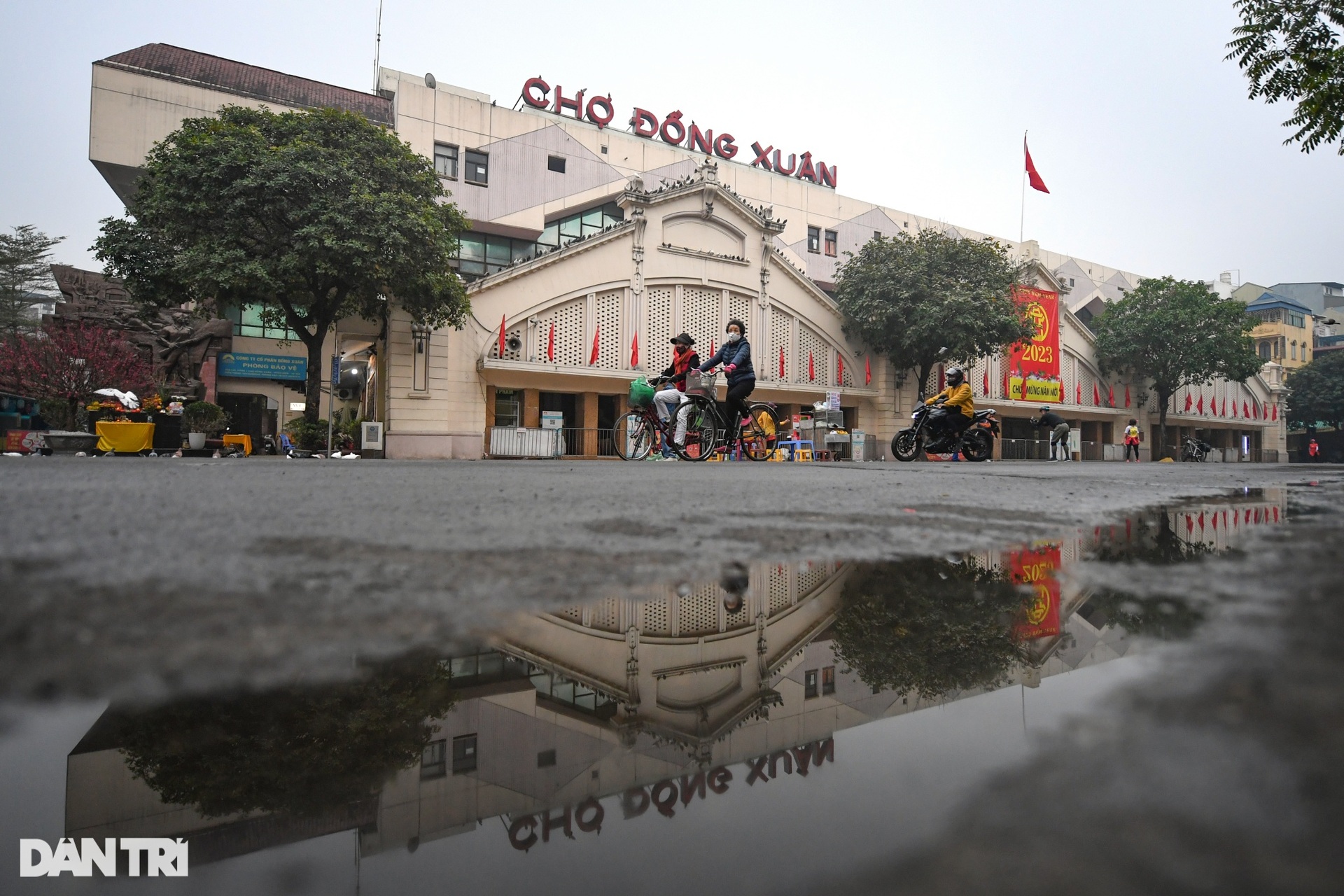 Hà Nội tĩnh lặng, yên bình sáng mùng 1 Tết - 11 Hà Nội tĩnh lặng, yên bình sáng mùng 1 Tết - 11