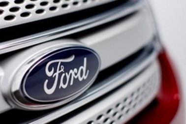 Ford lo doanh thu giảm do động đất ở Nhật