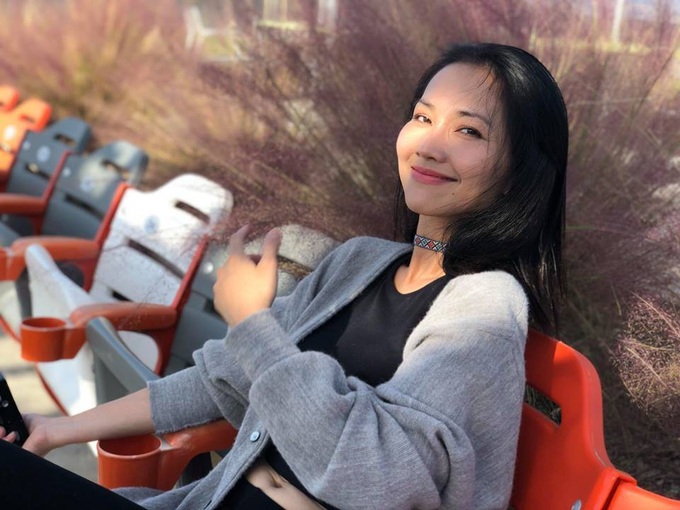 Mỹ nhân Việt bỏ hào quang sang Mỹ: Người sống sang chảnh, kẻ bán hàng online - Ảnh 15. Mỹ nhân Việt bỏ hào quang sang Mỹ: Người sống sang chảnh, kẻ bán hàng online - Ảnh 15.