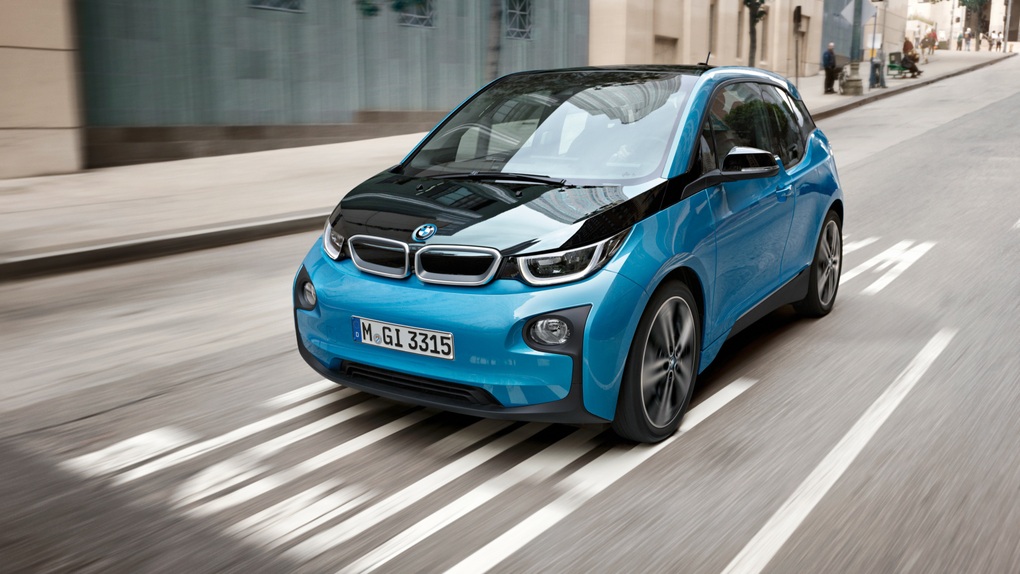 Chi phí thay pin xe điện BMW i3 cao hơn giá xe mới - 1