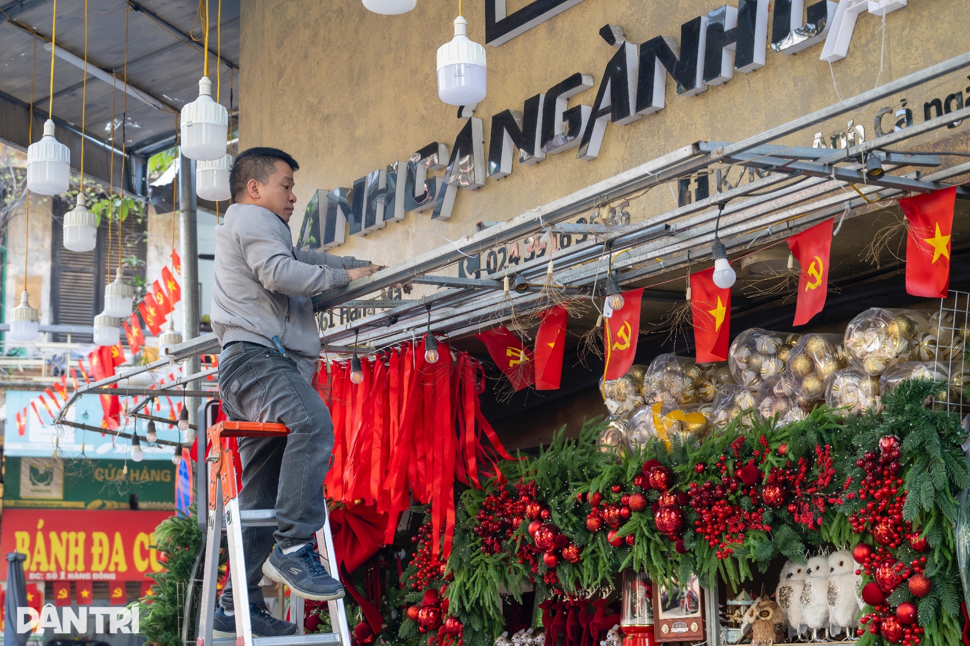 Công an Hà Nội ra quân dẹp vỉa hè, thí điểm mô hình phường kiểu mẫu - 6