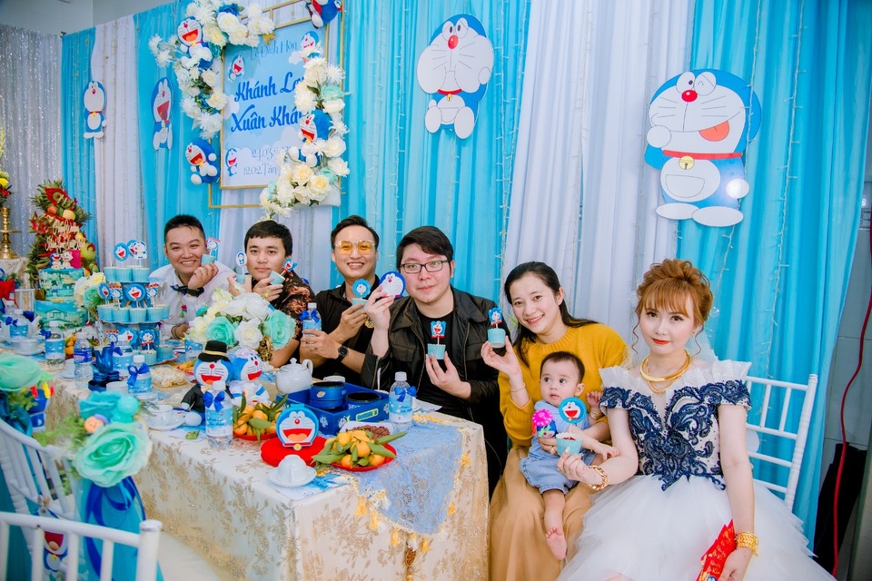Mẹ chồng đi 4 tiệm vàng, tìm đặt bộ trang sức hình Doraemon... tặng con dâu - 8 Mẹ chồng đi 4 tiệm vàng, tìm đặt bộ trang sức hình Doraemon... tặng con dâu - 8