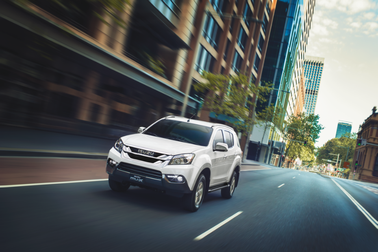 MU-X và D-MAX thách thức hành trình tiết kiệm nhiên liệu