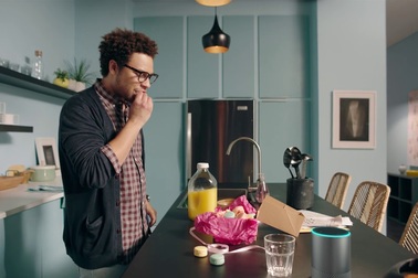 Amazon Echo 2 cùng trợ lý ảo Alexa