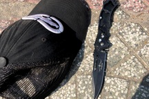 Tên trộm xe máy cầm dao đâm người truy đuổi