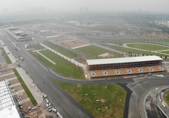 Đường đua F1 ở Hà Nội giờ ra sao khi sắp đến ngày khởi tranh? - 12 Đường đua F1 ở Hà Nội giờ ra sao khi sắp đến ngày khởi tranh? - 12