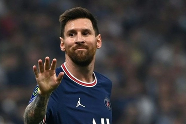 Barcelona công khai mời Messi, PSG đáp trả bằng… tiền