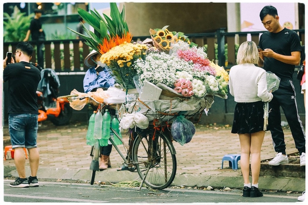 Trào lưu săn ảnh mùa hoa đẹp nhất Hà Nội - 4 Trào lưu săn ảnh mùa hoa đẹp nhất Hà Nội - 4