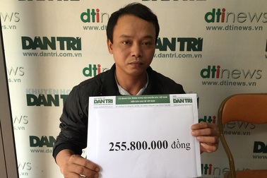 Hơn 255 triệu đồng đến với cậu bé Dương bị ung thư máu