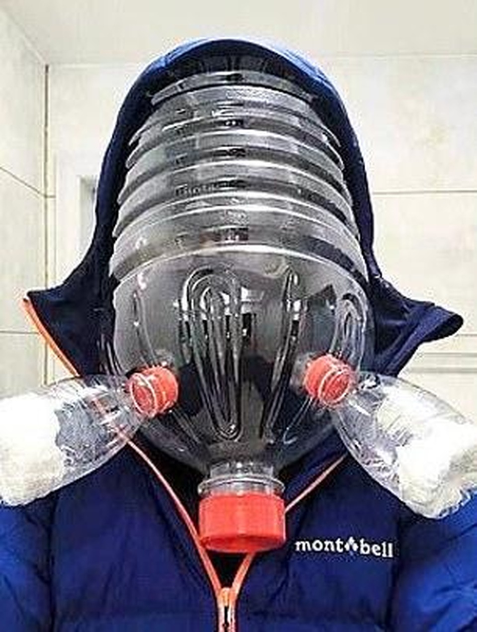 Những chiếc mặt nạ có một không hai thời dịch bệnh - 4 Những chiếc mặt nạ có một không hai thời dịch bệnh - 4