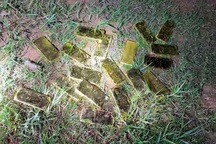 Hai người để lại 18kg vàng rồi bỏ trốn khi gặp bộ đội biên phòng ở Tây Ninh