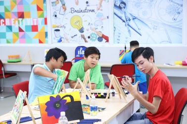 Vun đắp lòng nhân ái - Khi cha mẹ chọn mùa hè rực rỡ cho con