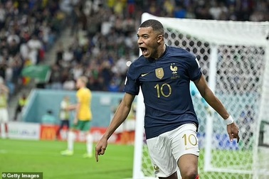 Man Utd muốn chiêu mộ Kylian Mbappe để thay thế Ronaldo