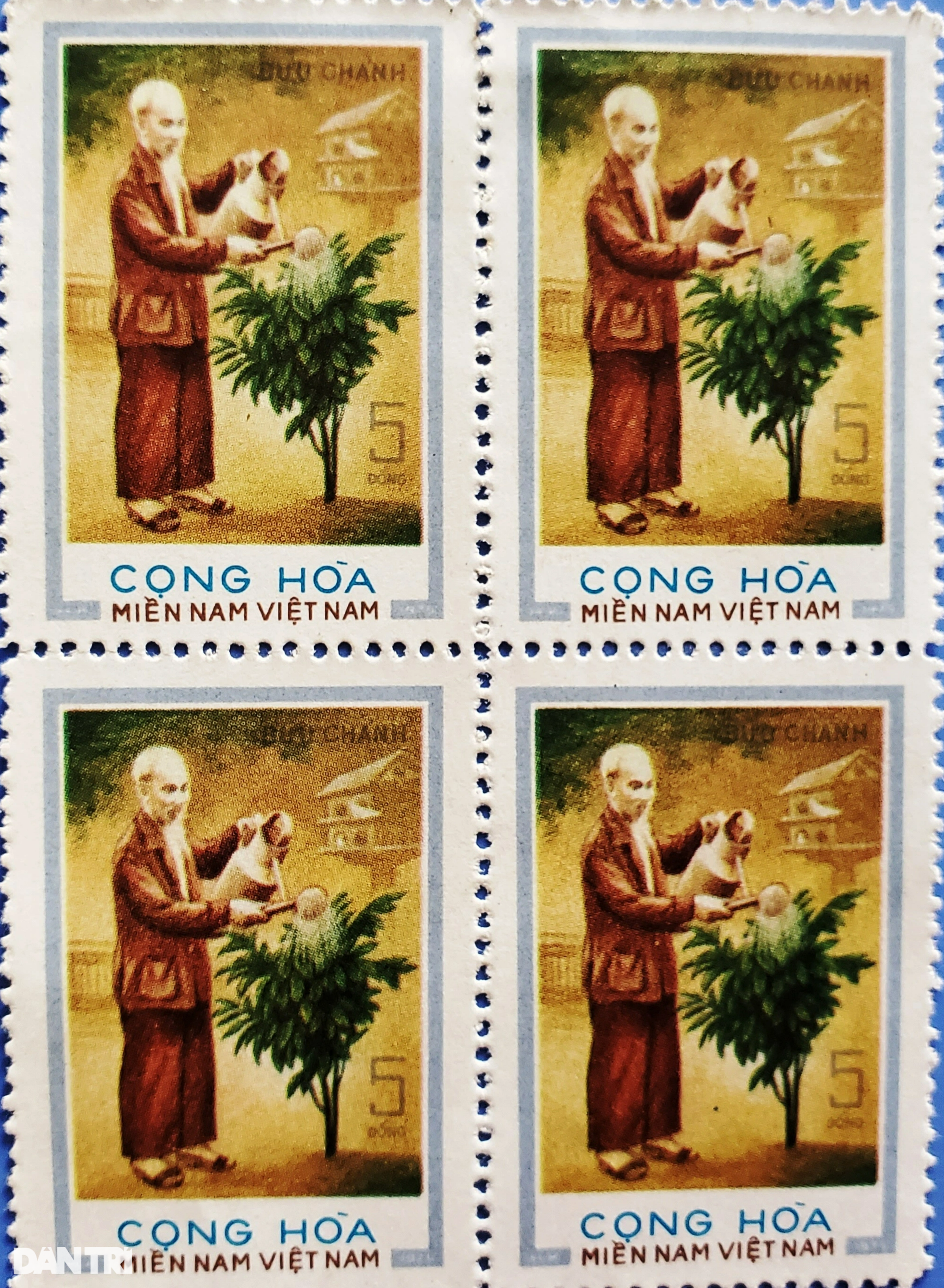 Gặp đại gia tem dành mỗi tháng nửa triệu đồng để nuôi niềm đam mê - 3 Gặp đại gia tem dành mỗi tháng nửa triệu đồng để nuôi niềm đam mê - 3
