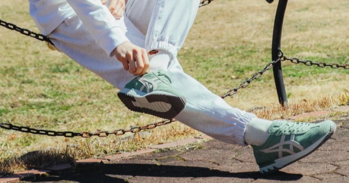 View - Mẫu giày sneakers sành điệu dành cho giới trẻ vào mùa hè | Báo Dân trí
