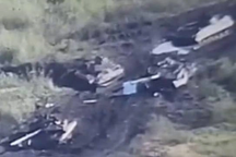 Ukraine chặn đoàn xe tăng "sát thủ" T-90M xuyên phòng tuyến Donetsk