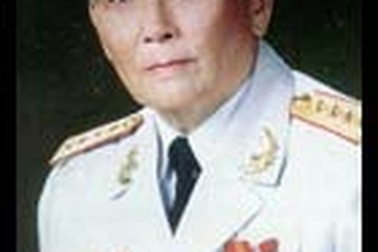 Đại tướng Chu Huy Mân và thượng tướng Bùi Thiện Ngộ từ trần