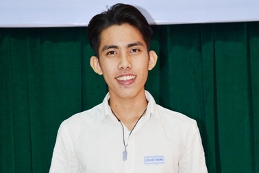 Nam sinh sáng tạo phần mềm học trên mạng được tuyển thẳng vào đại học