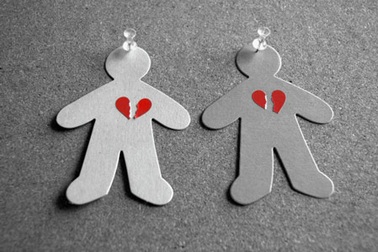 Chút nghĩa cũ càng