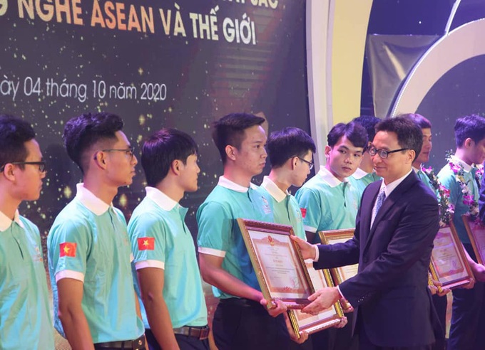Khai mạc Kỳ thi kỹ năng quốc gia 2020 và Công bố ngày Ngày Kỹ năng lao động Việt Nam - Ảnh 2. Khai mạc Kỳ thi kỹ năng quốc gia 2020 và Công bố ngày Ngày Kỹ năng lao động Việt Nam - Ảnh 2.