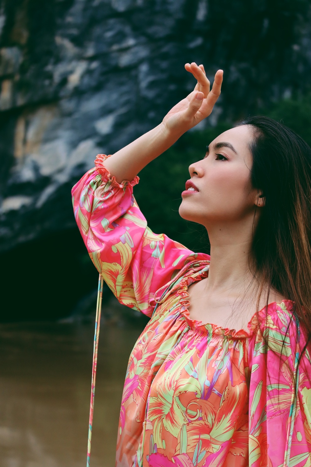 Á hậu Hoàng My kể bị rớt xuống nước khi đi du lịch mạo hiểm sau giãn cách - 9 Á hậu Hoàng My kể bị rớt xuống nước khi đi du lịch mạo hiểm sau giãn cách - 9