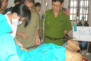 Ba chiến sĩ công an bị bắn trọng thương khi làm nhiệm vụ 