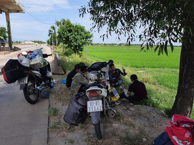 Công dân từ TP. HCM và các tỉnh phía Nam về qua qua địa bàn Hà Tĩnh